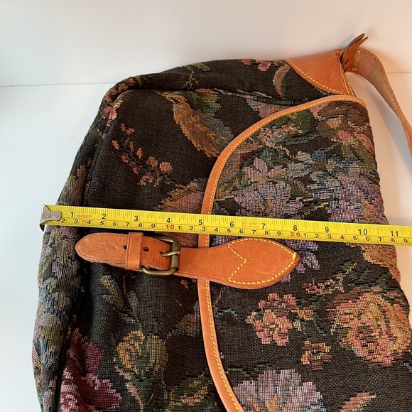 Vintage 80’s Ralph Lauren Floral Tapestry and Leather Messenger Crossbody Bag - Picture 9 of 9